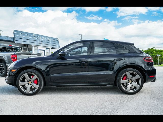 2016 Porsche Macan Turbo