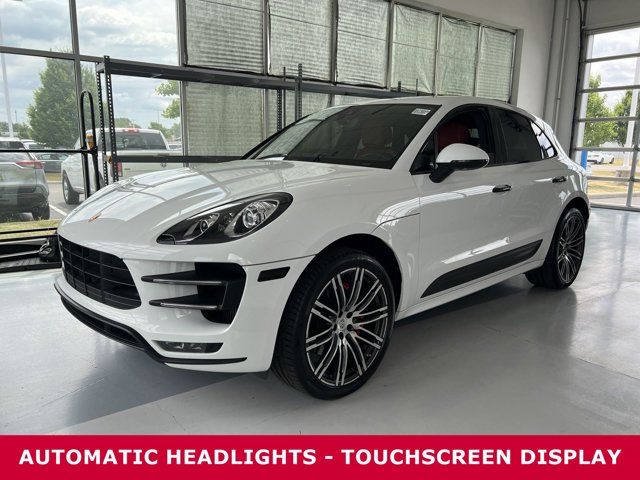 2016 Porsche Macan Turbo