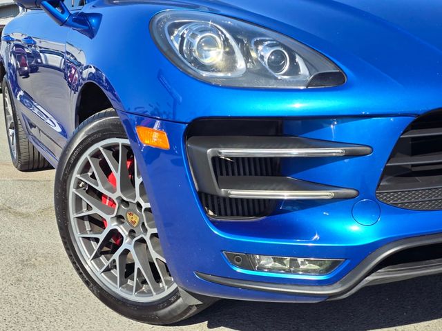 2016 Porsche Macan Turbo