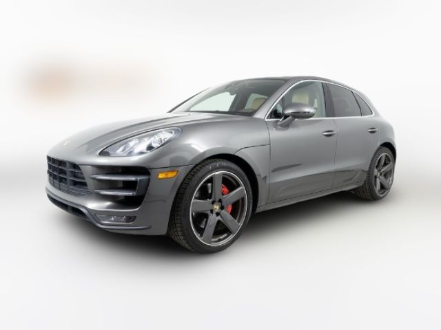 2016 Porsche Macan Turbo