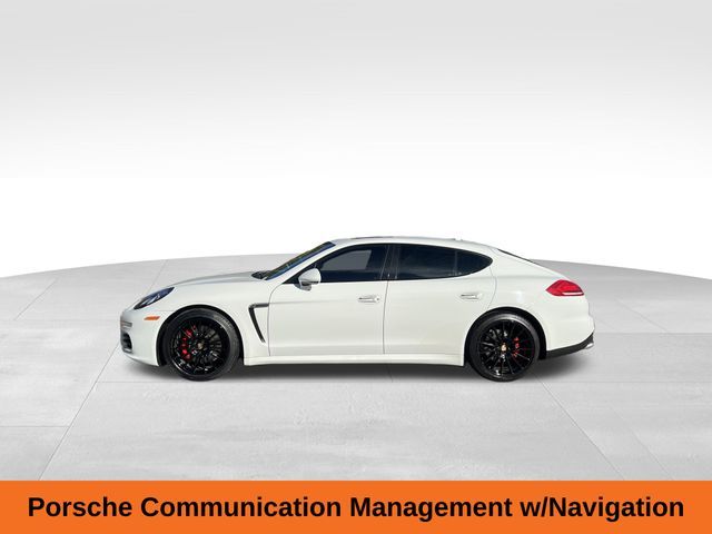 2016 Porsche Panamera Base