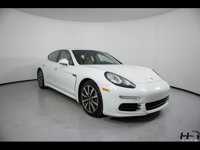 2016 Porsche Panamera Edition