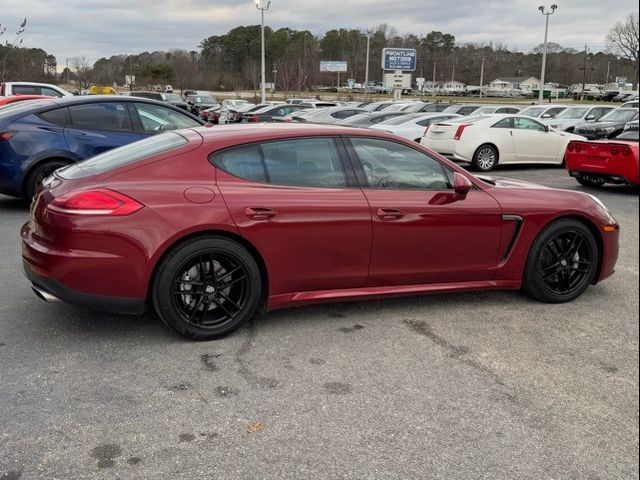 2016 Porsche Panamera 4