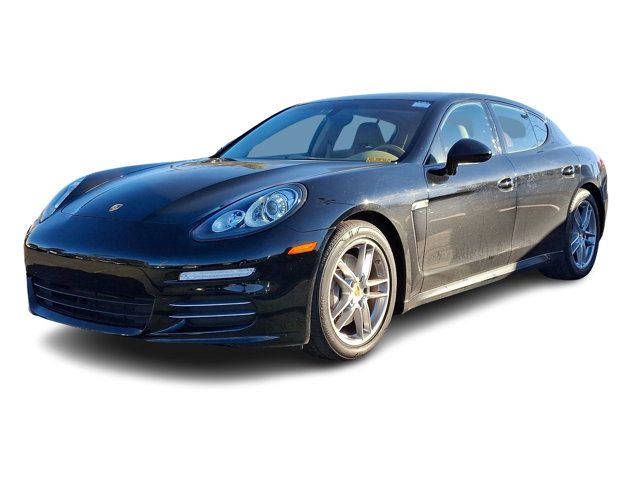 2016 Porsche Panamera 4