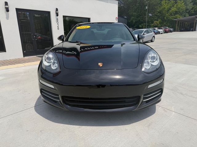 2016 Porsche Panamera 4