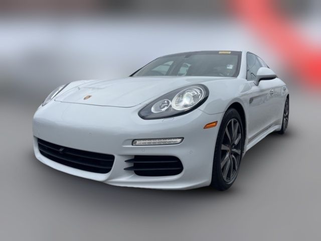 2016 Porsche Panamera 4