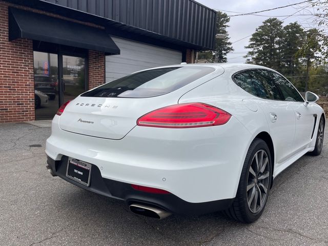 2016 Porsche Panamera 4