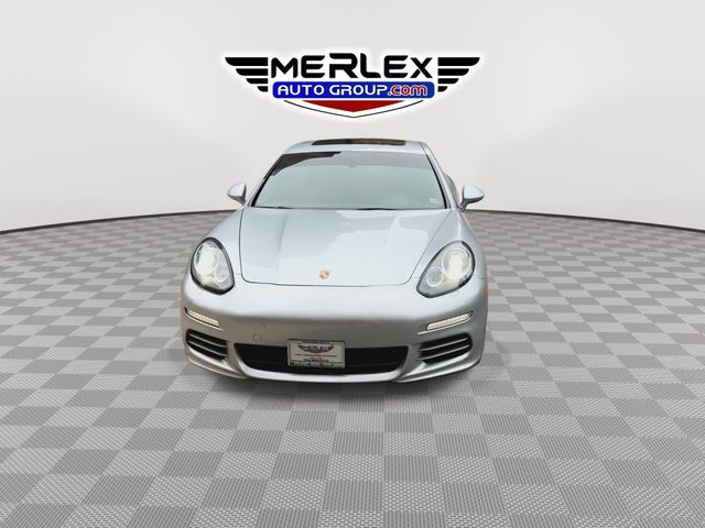 2016 Porsche Panamera 4