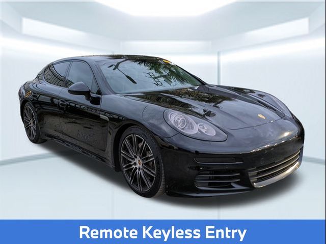 2016 Porsche Panamera 4S