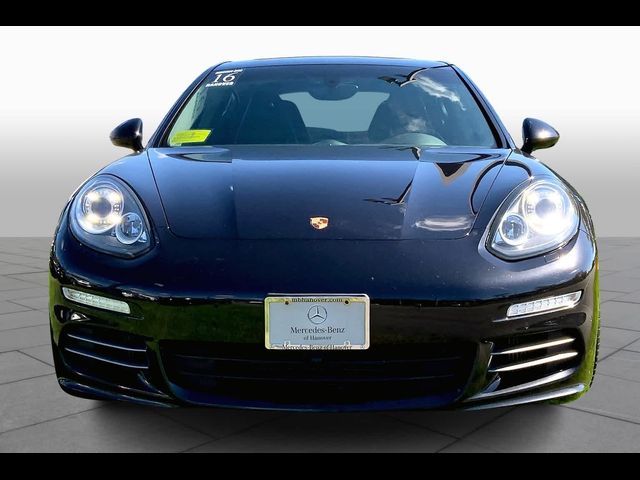 2016 Porsche Panamera 4S