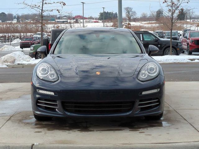 2016 Porsche Panamera 4S