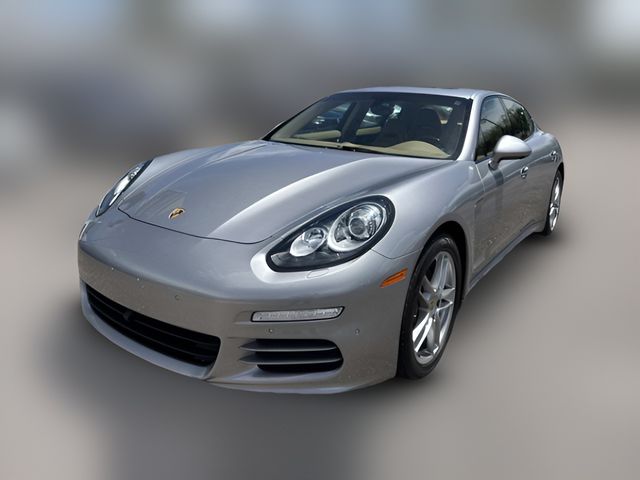 2016 Porsche Panamera 4 Edition