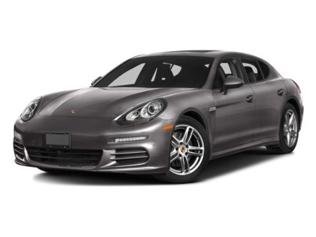 2016 Porsche Panamera 4 Edition