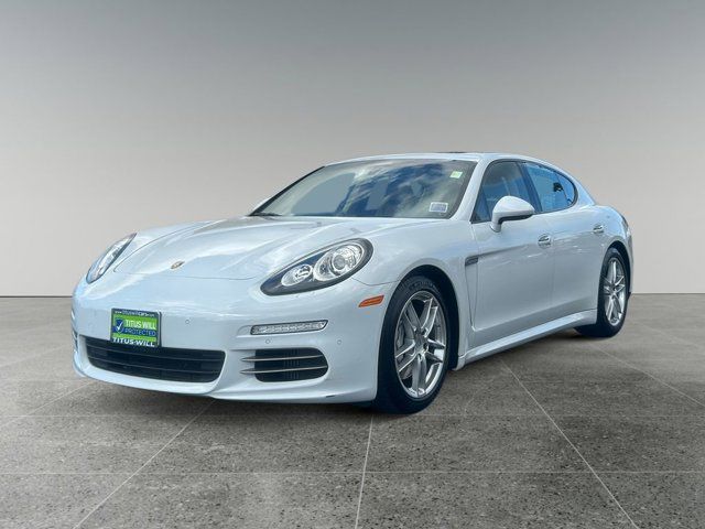 2016 Porsche Panamera 4S