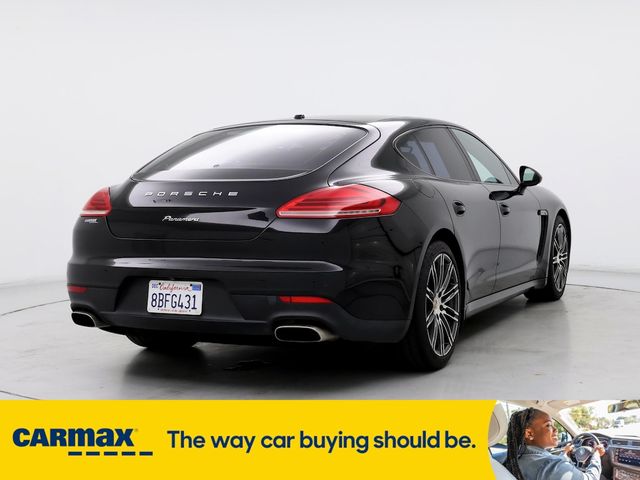 2016 Porsche Panamera Edition