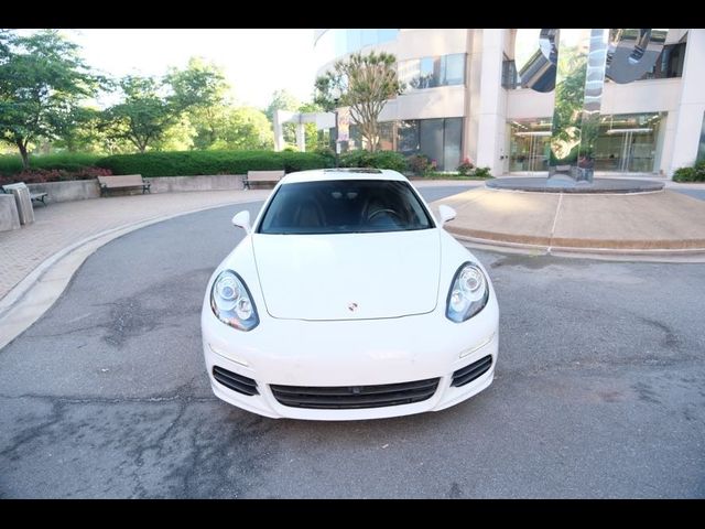 2016 Porsche Panamera Edition