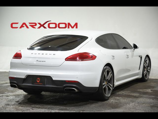 2016 Porsche Panamera Edition