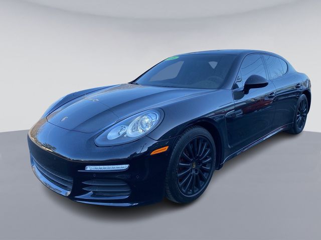 2016 Porsche Panamera Edition