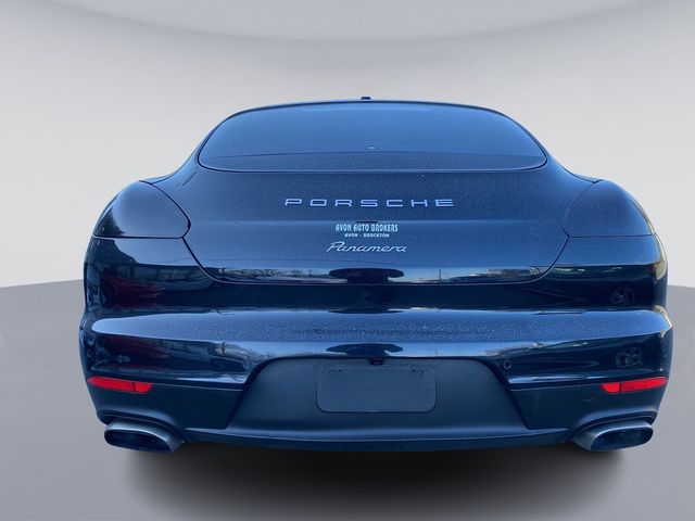 2016 Porsche Panamera Edition