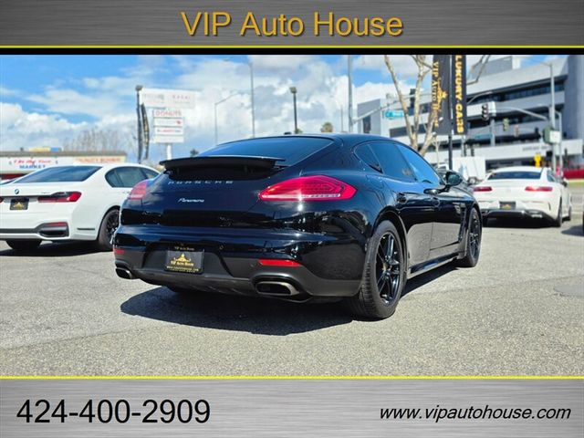 2016 Porsche Panamera Edition