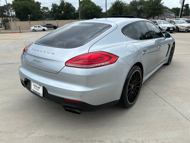 2016 Porsche Panamera Edition