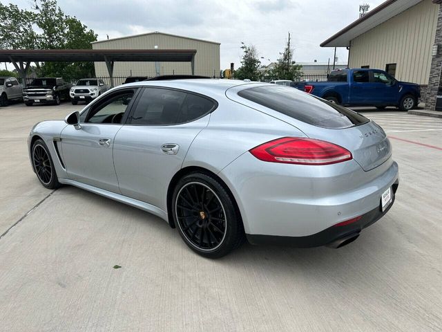 2016 Porsche Panamera Edition