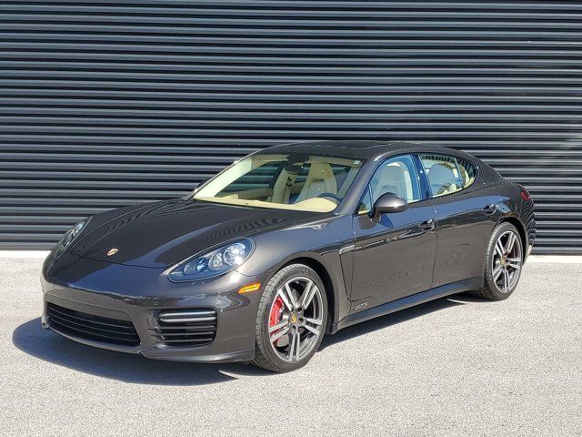 2016 Porsche Panamera GTS