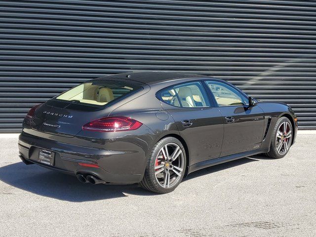 2016 Porsche Panamera GTS