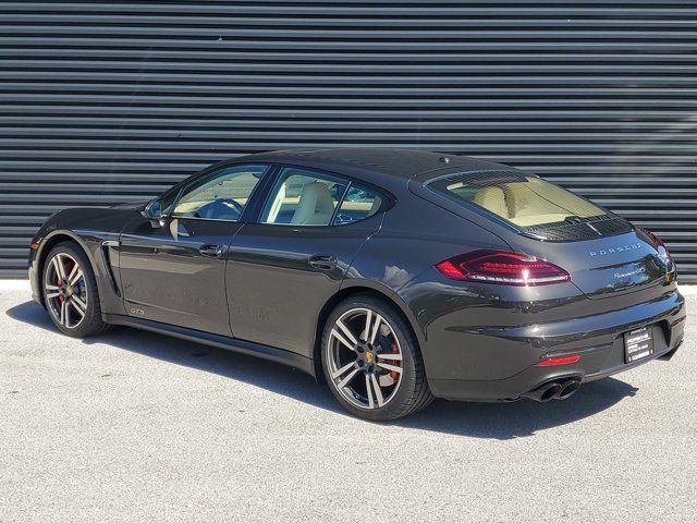 2016 Porsche Panamera GTS