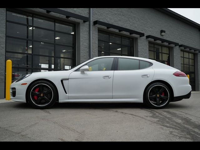 2016 Porsche Panamera GTS