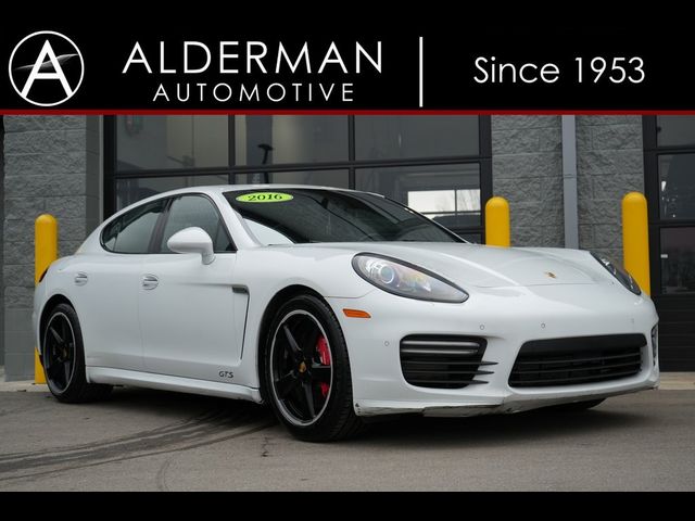 2016 Porsche Panamera GTS