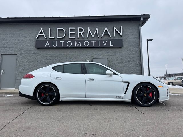 2016 Porsche Panamera GTS