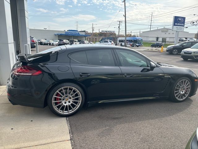 2016 Porsche Panamera GTS