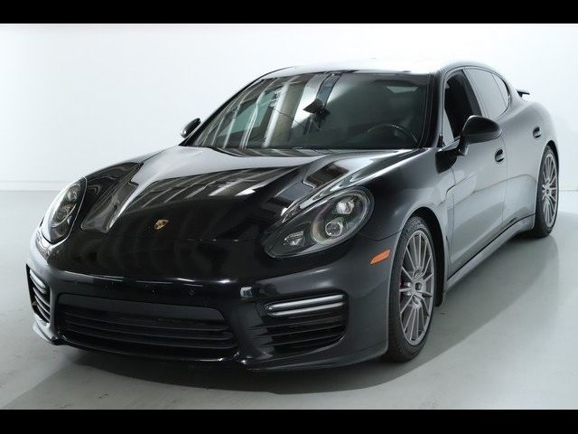 2016 Porsche Panamera GTS