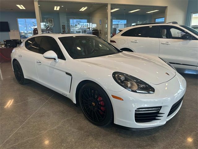 2016 Porsche Panamera GTS