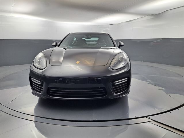 2016 Porsche Panamera GTS