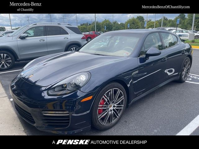 2016 Porsche Panamera GTS