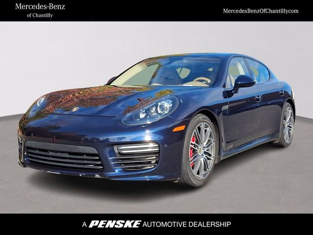 2016 Porsche Panamera GTS