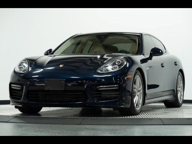 2016 Porsche Panamera GTS