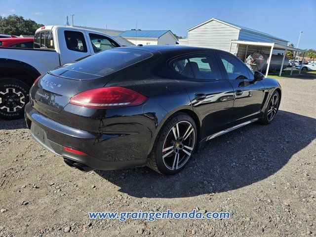 2016 Porsche Panamera GTS