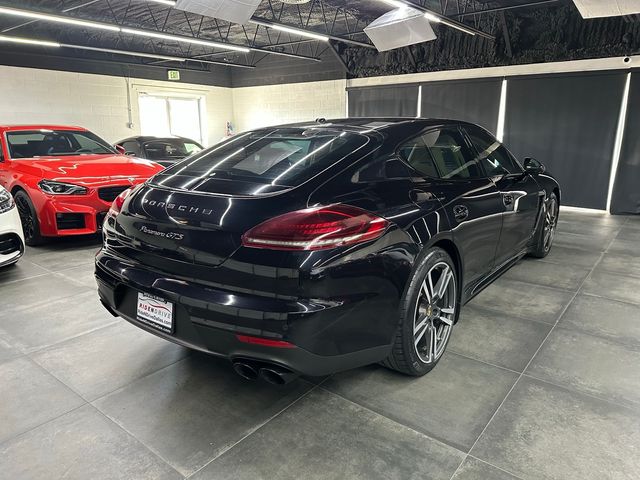 2016 Porsche Panamera GTS