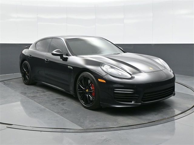 2016 Porsche Panamera GTS