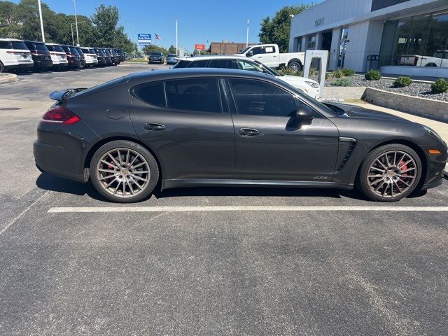 2016 Porsche Panamera GTS