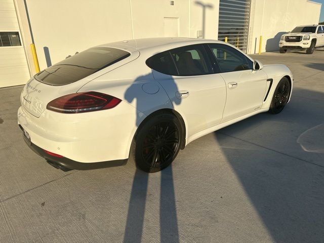 2016 Porsche Panamera GTS