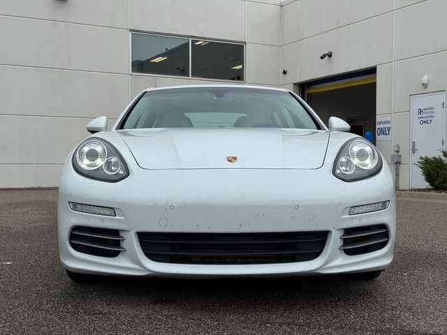 2016 Porsche Panamera S