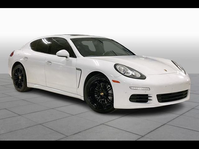 2016 Porsche Panamera S