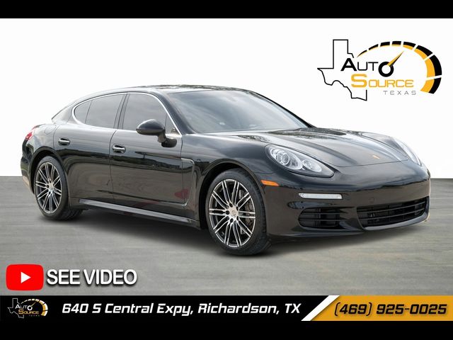 2016 Porsche Panamera S