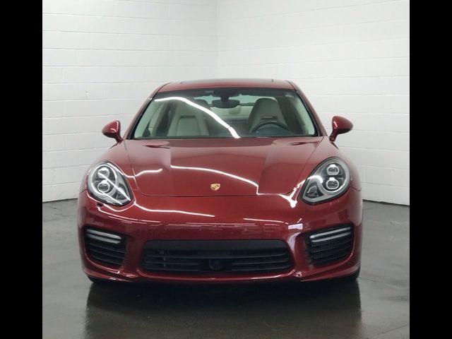 2016 Porsche Panamera Turbo