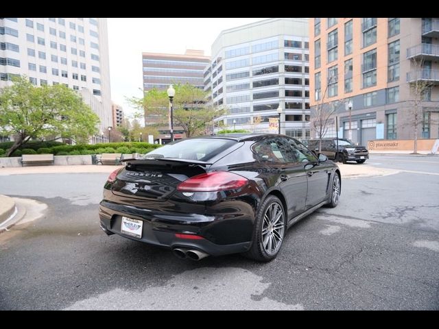 2016 Porsche Panamera Turbo