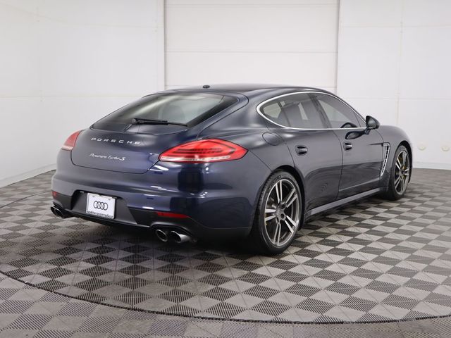 2016 Porsche Panamera Turbo
